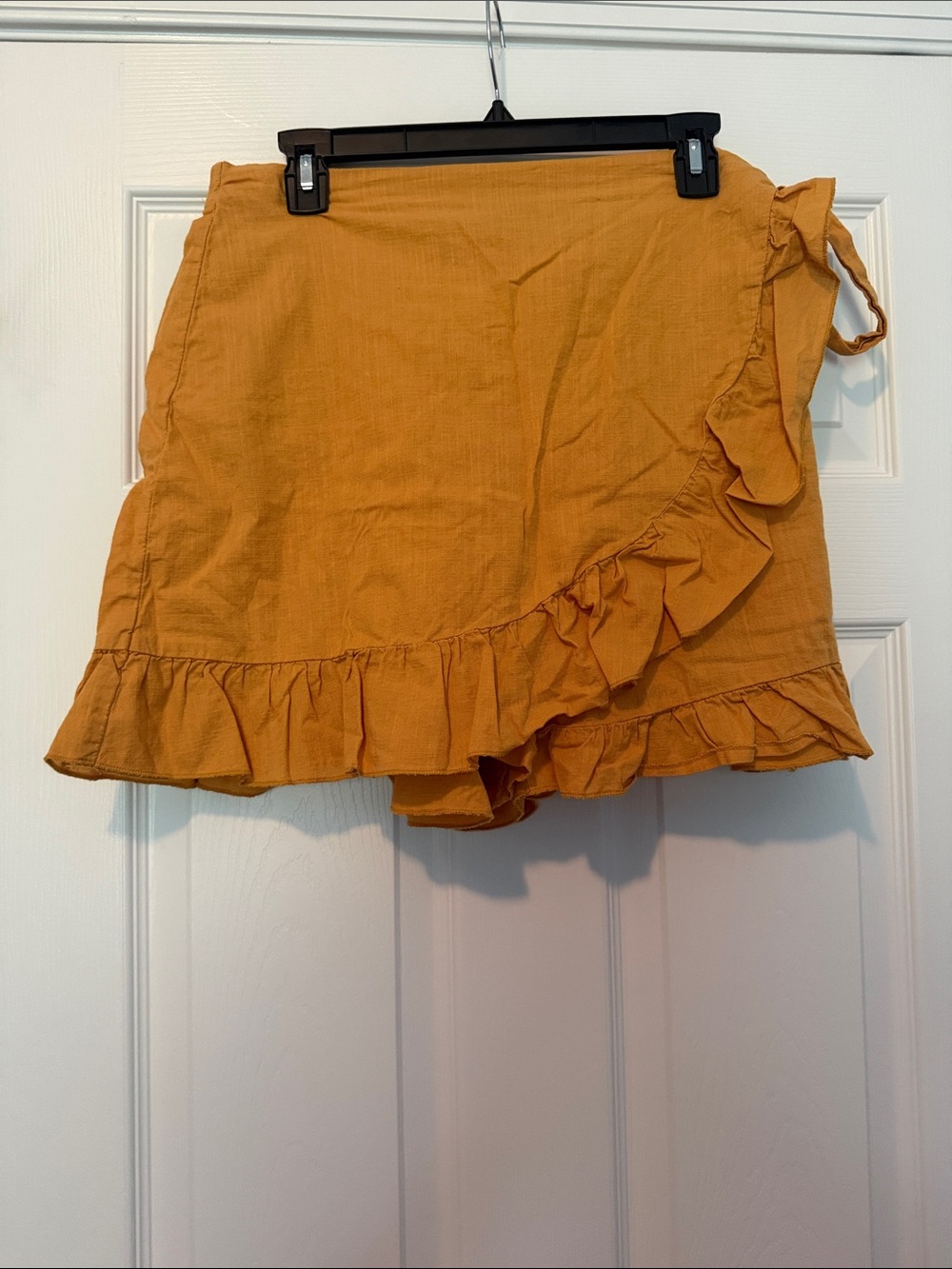 SHEIN Mustard Ruffle Wrap Skort